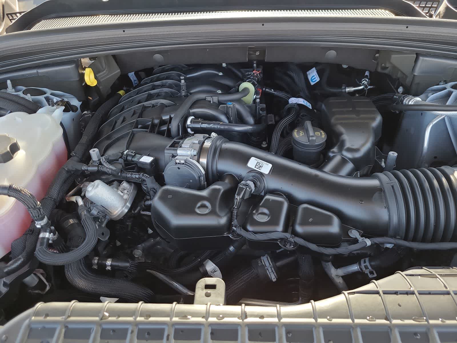 Thumbnail: 2024 Jeep Grand Cherokee L - 17