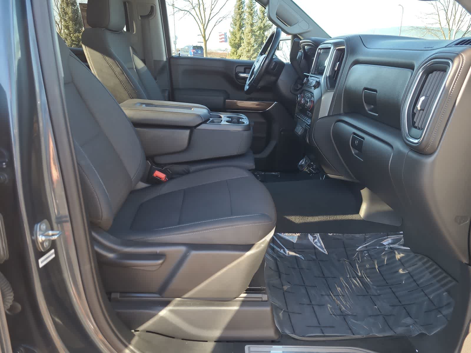 Thumbnail: 2019 Chevrolet Silverado 1500 - 22