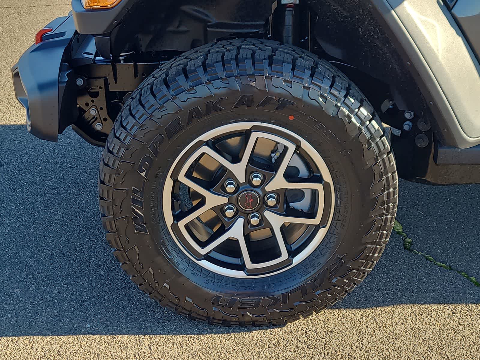 Thumbnail: 2026 Jeep Gladiator - 16