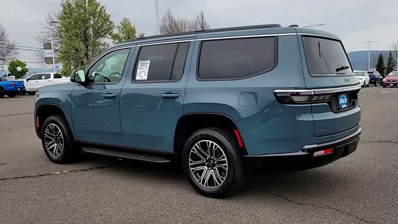 Thumbnail: 2026 Jeep Grand Wagoneer - 6