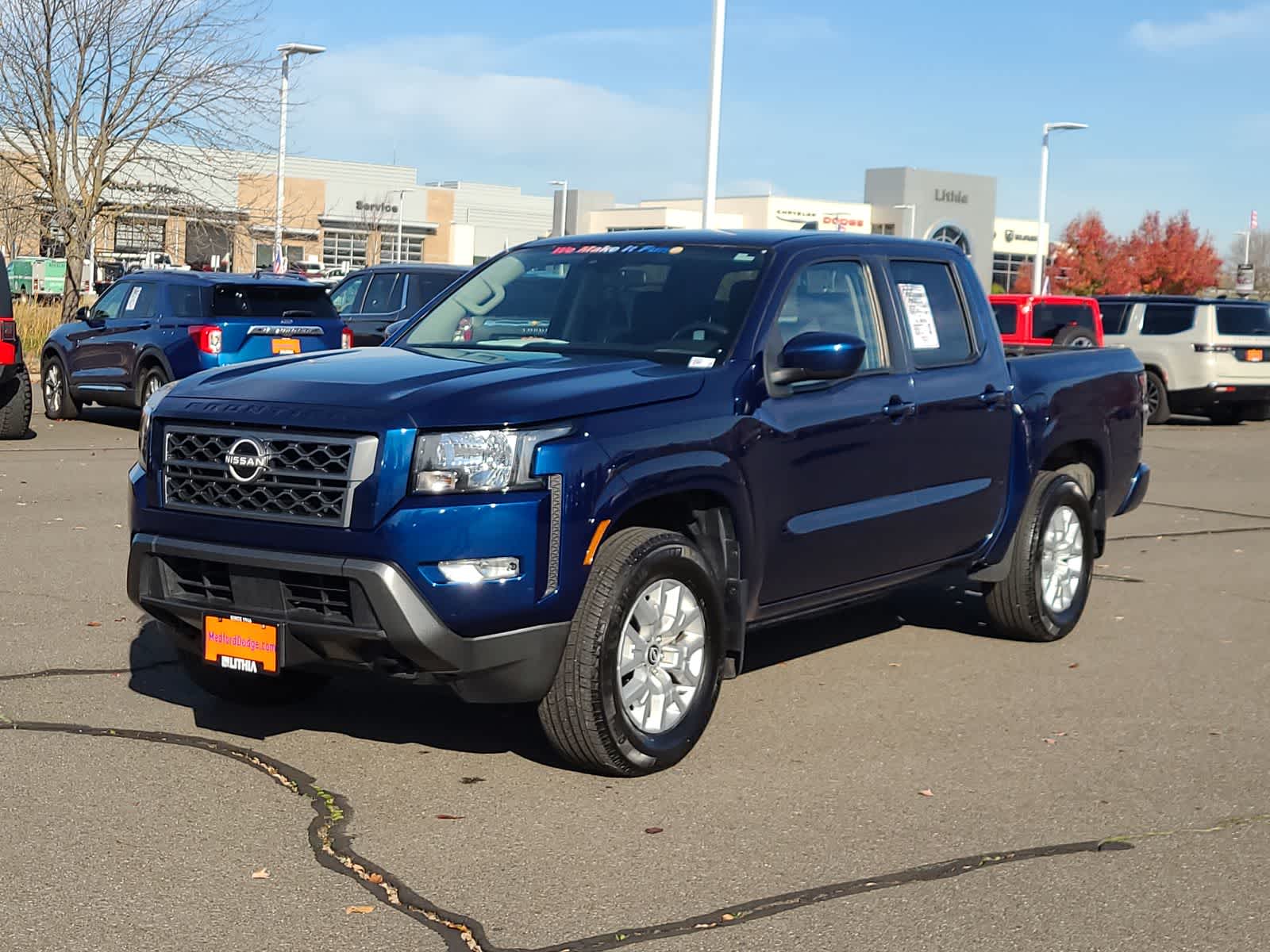 2023 Nissan Frontier SV's photo