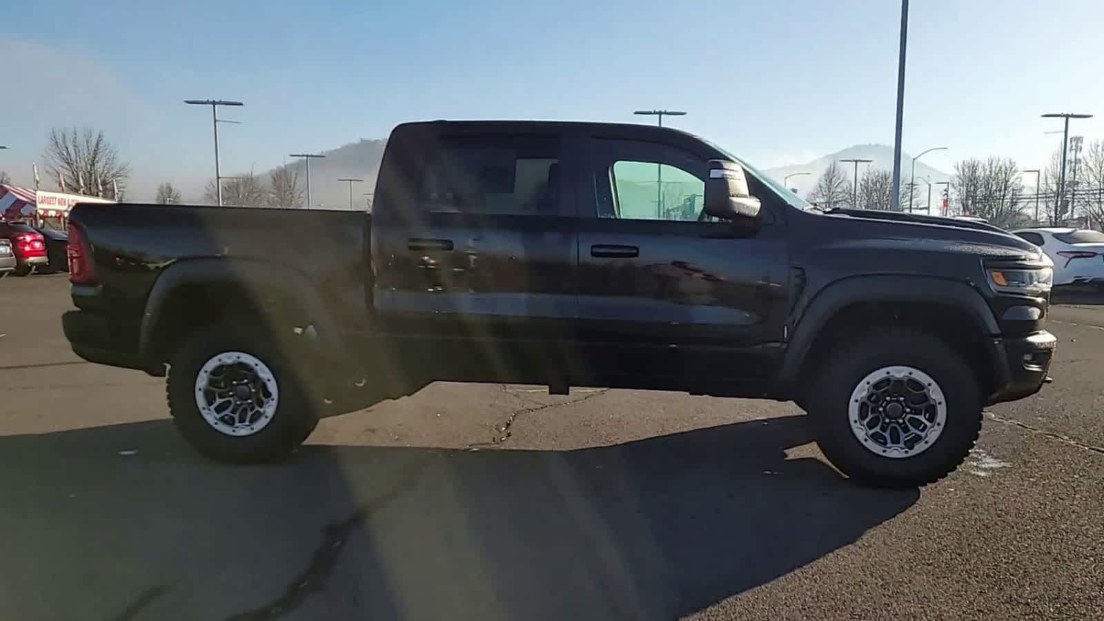 Thumbnail: 2026 RAM 1500 - 9