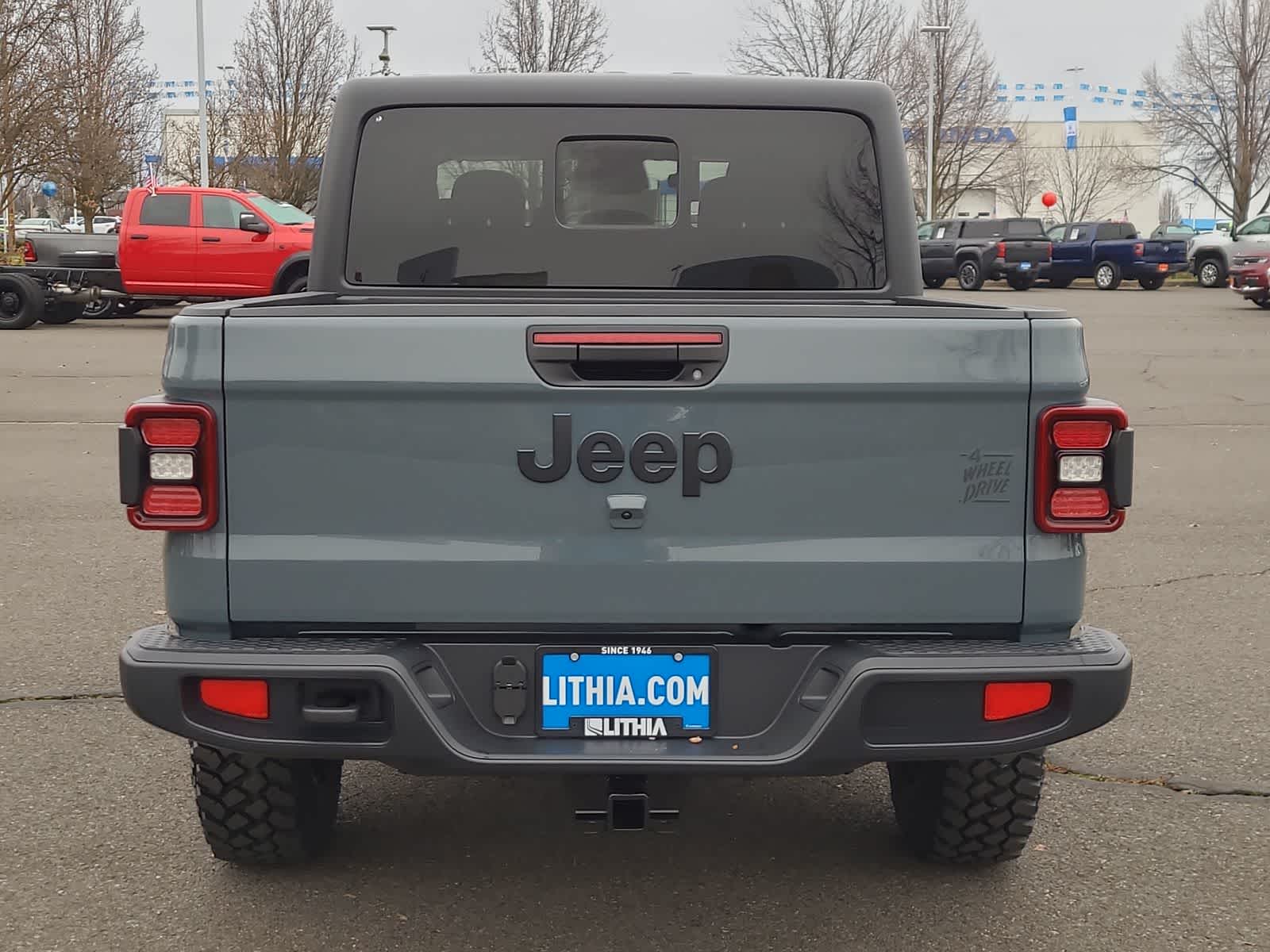 Thumbnail: 2026 Jeep Gladiator - 13