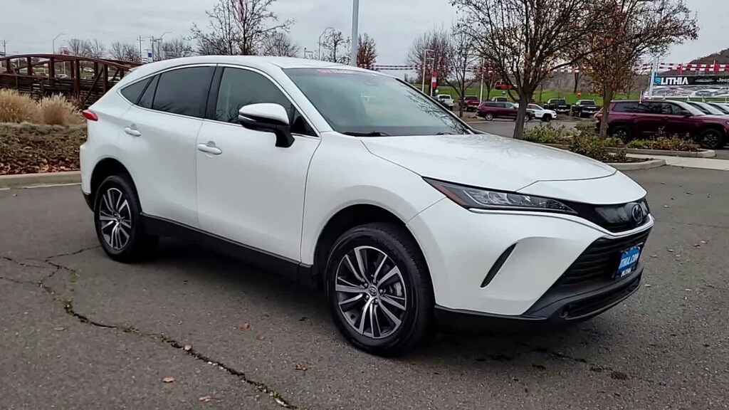 Used 2021 Toyota Venza LE SUV