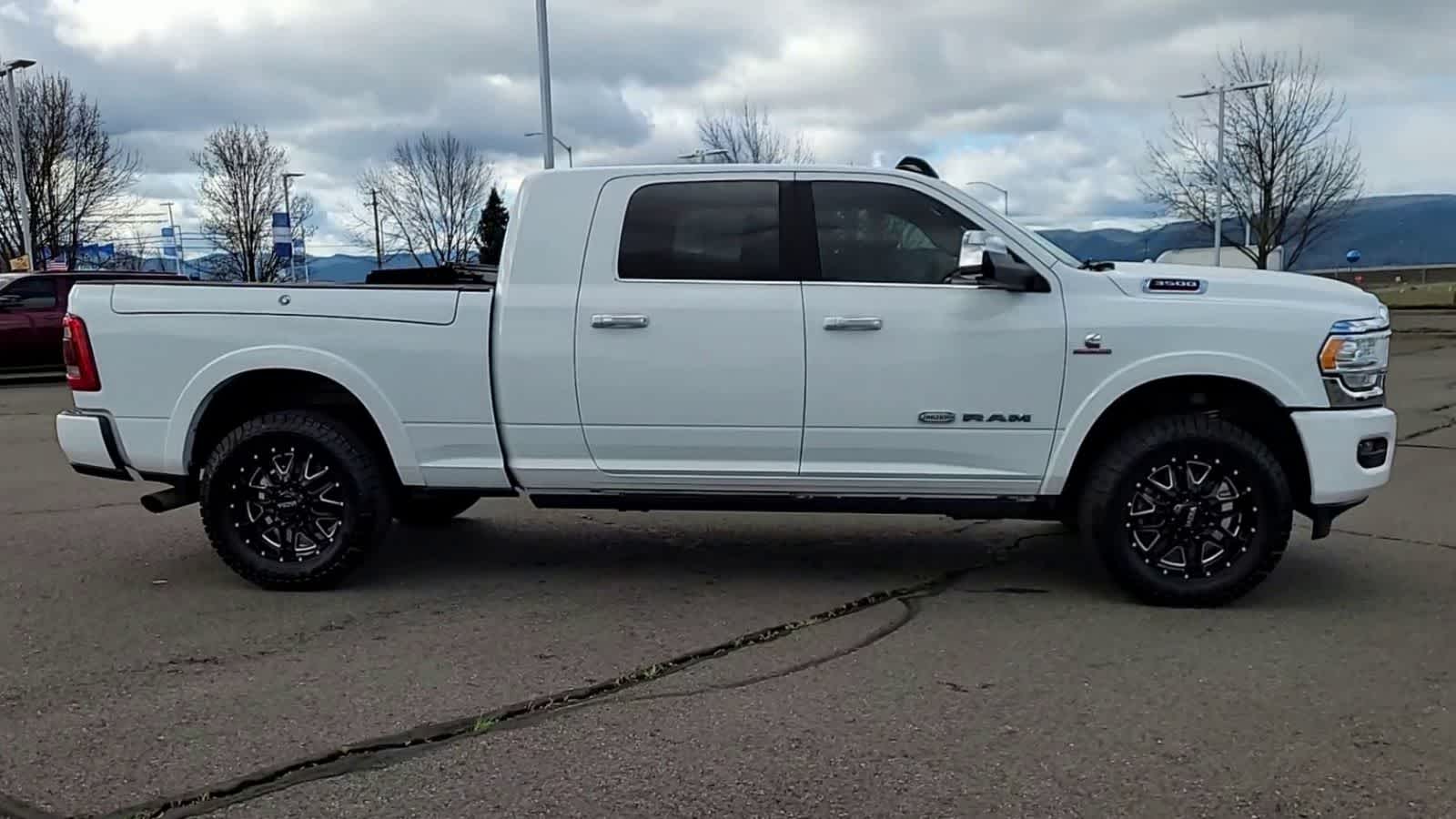 Thumbnail: 2022 RAM 3500 - 9