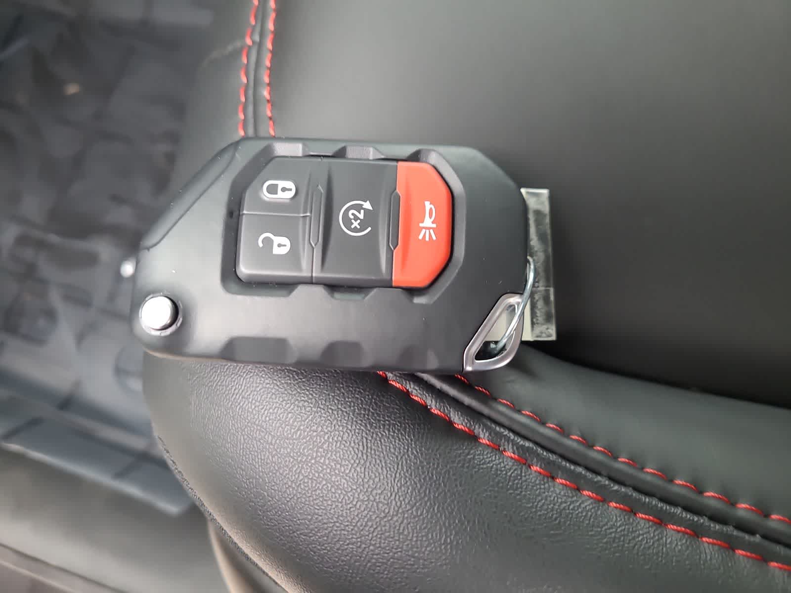 Thumbnail: 2025 Jeep Wrangler - 28