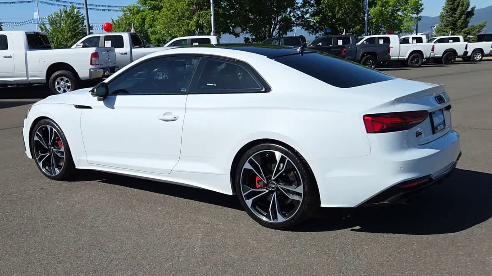 Thumbnail: 2023 Audi S5 - 6