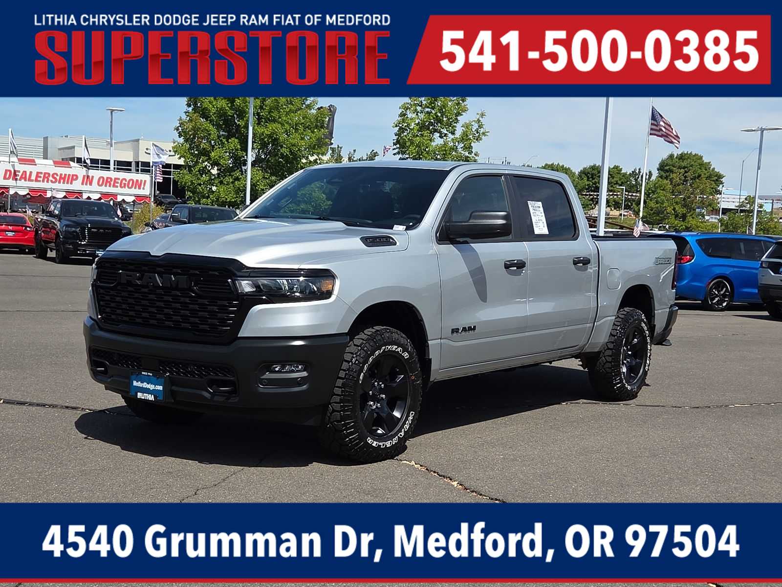 2026 Ram 1500 WARLOCK CREW CAB 4X4 5'7 BOX Pickup