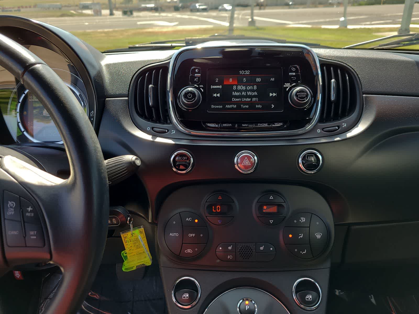 Thumbnail: 2019 Fiat 500e - 24
