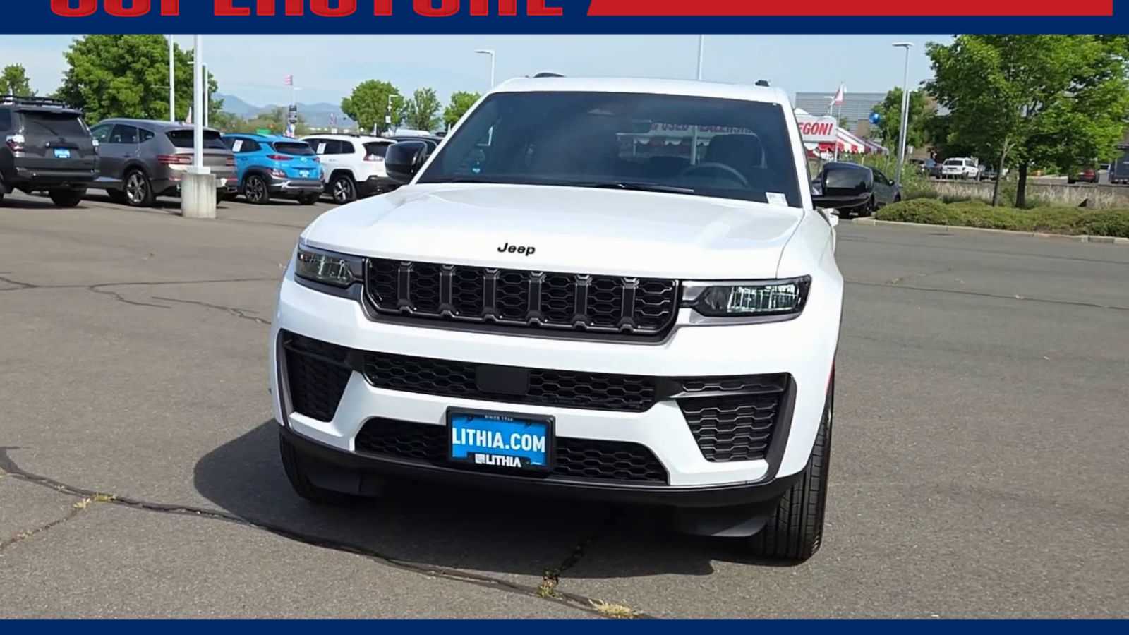 Thumbnail: 2026 Jeep Grand Cherokee - 3