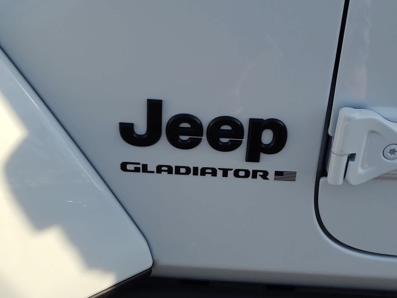 Thumbnail: 2026 Jeep Gladiator - 15