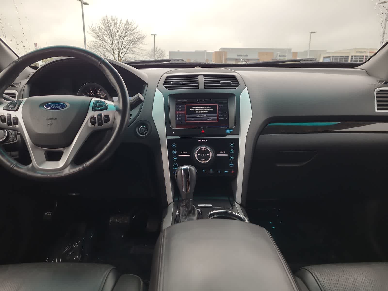 Thumbnail: 2014 Ford Explorer - 18