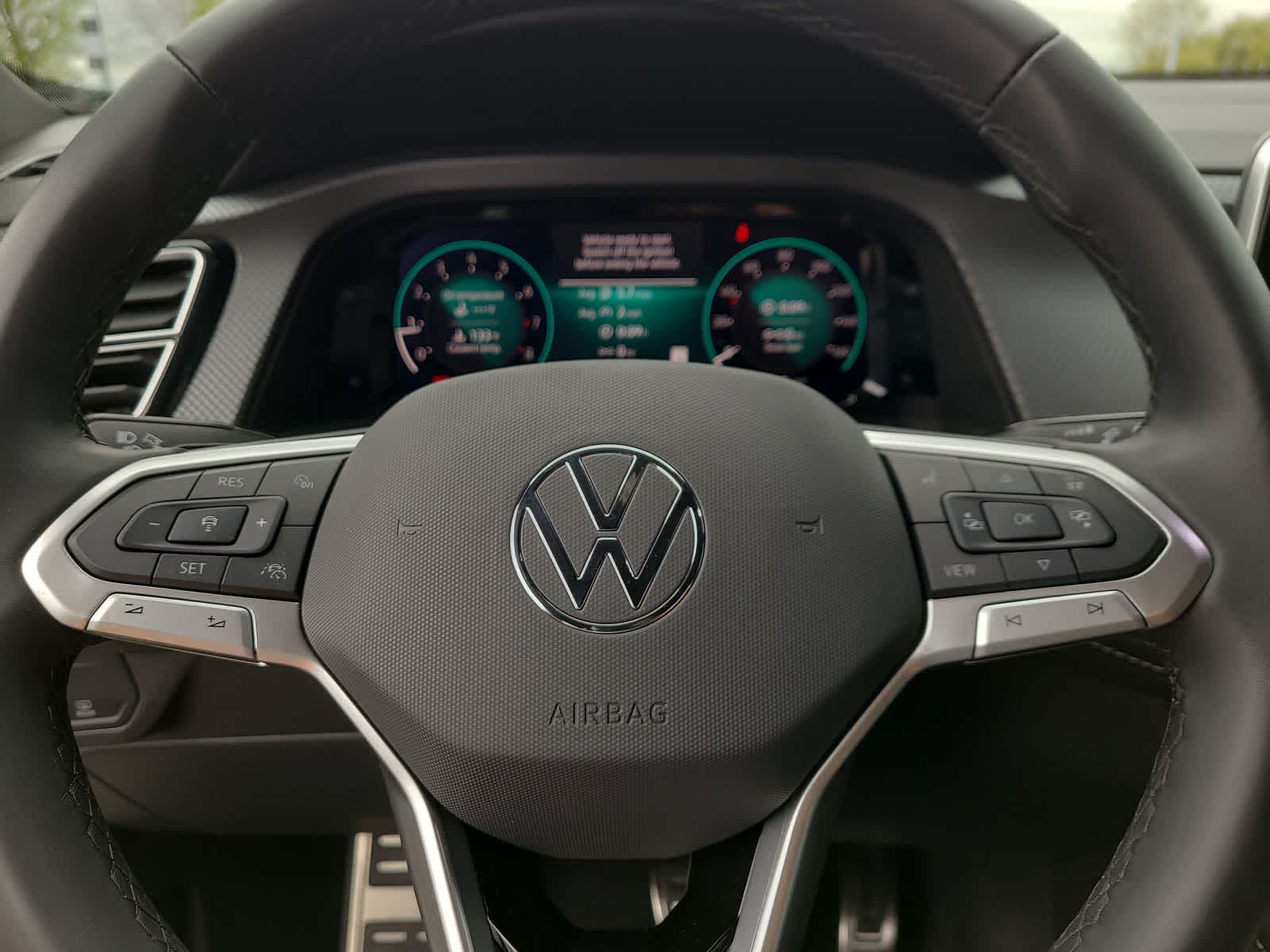 Thumbnail: 2025 Volkswagen Atlas - 23