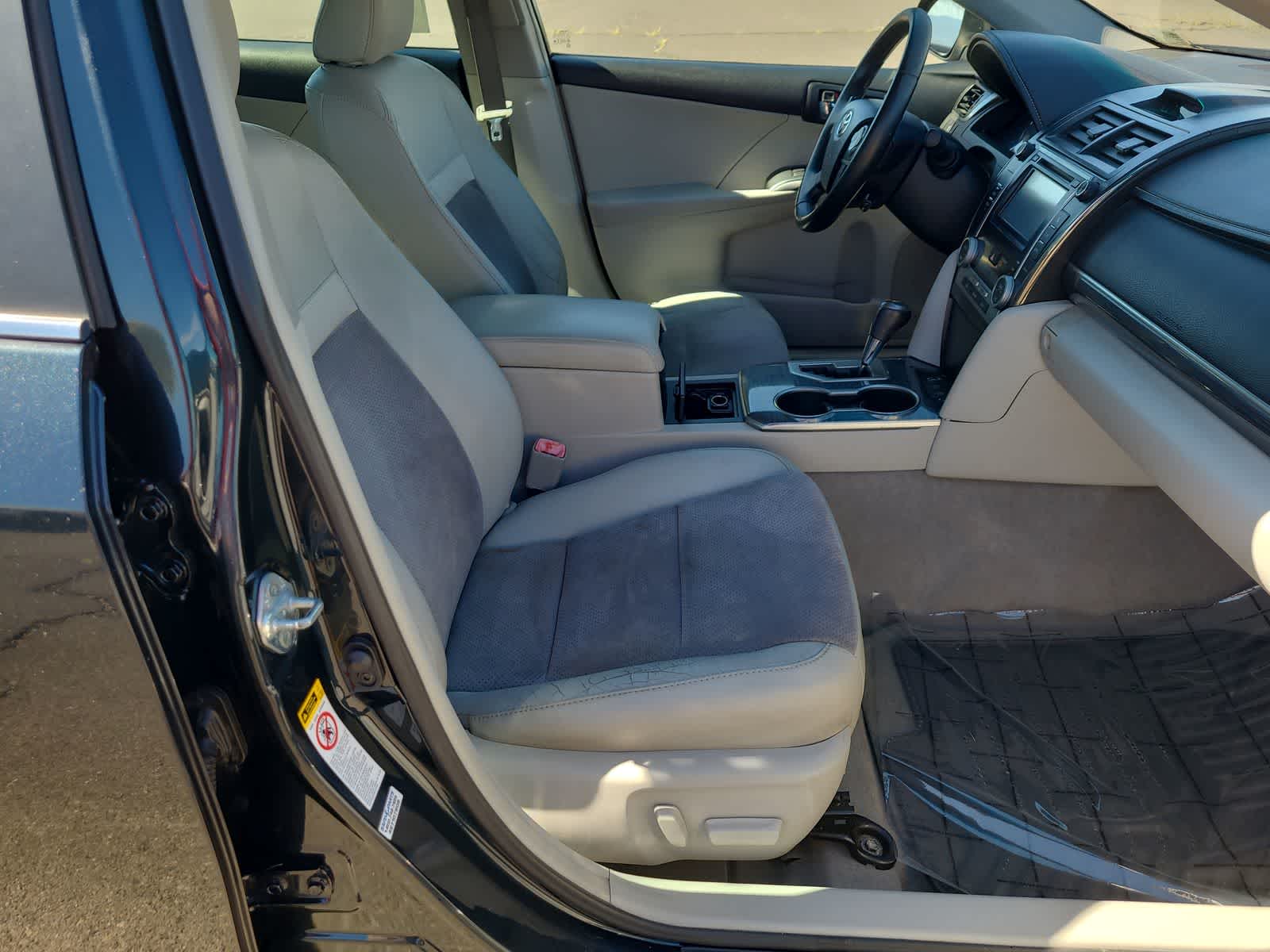 Thumbnail: 2012 Toyota Camry - 22