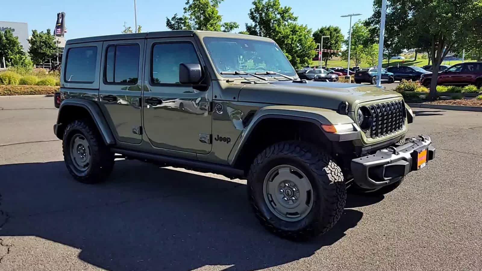 2025 Jeep Wrangler 4xe Willys Retro Edition photo 2