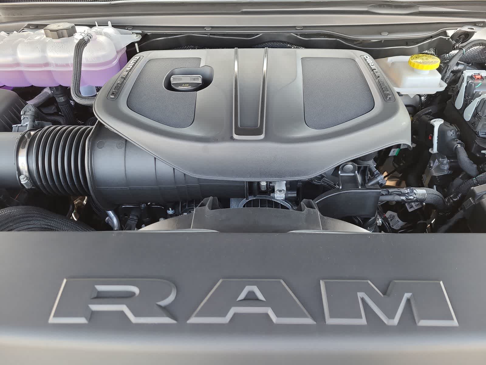 Thumbnail: 2026 RAM 1500 - 17