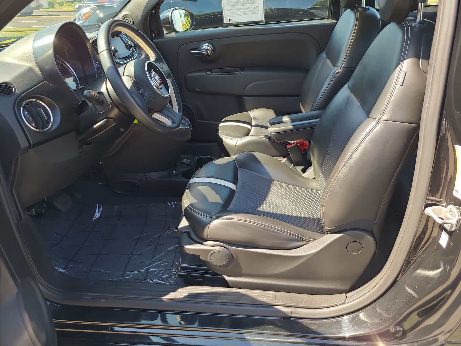 Thumbnail: 2019 Fiat 500e - 19