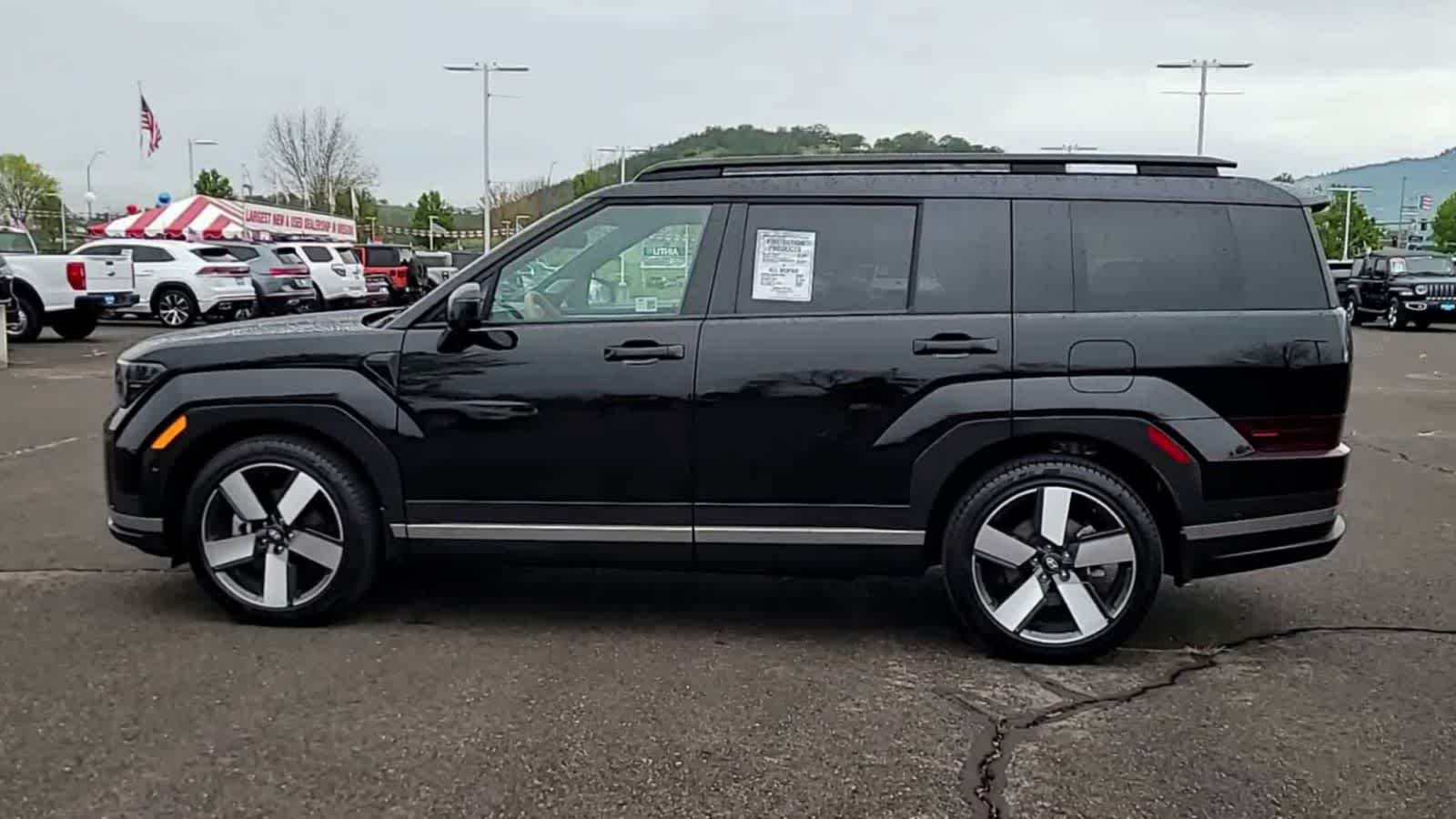 Thumbnail: 2025 Hyundai Santa Fe - 5