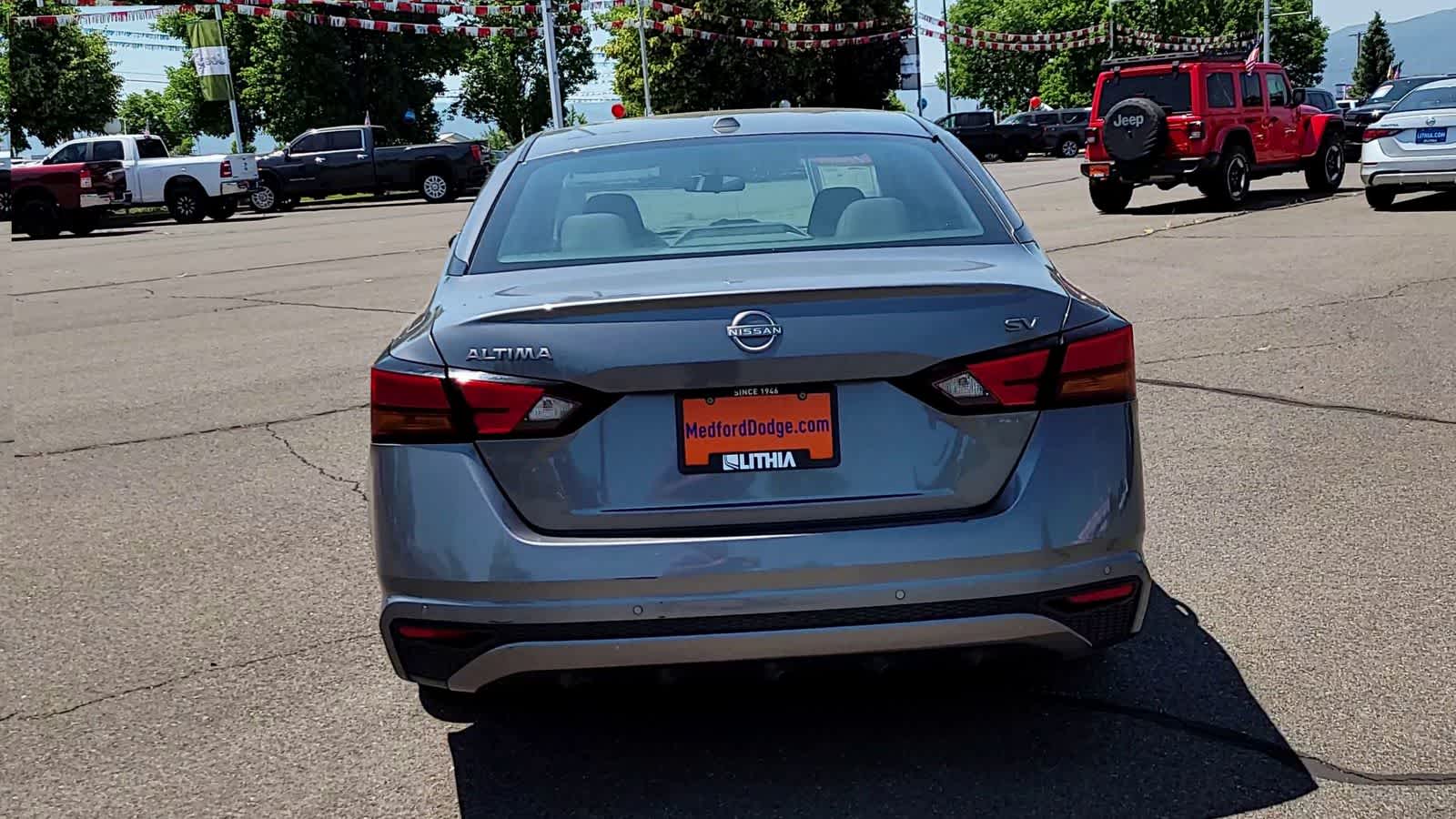 2023 Nissan Altima SV 7