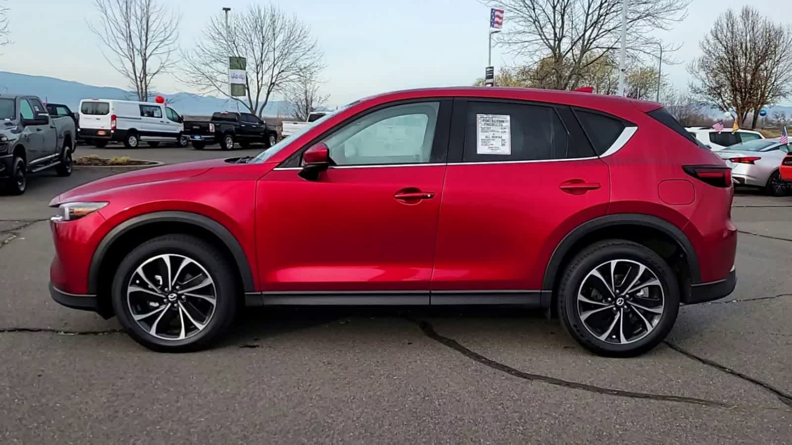Thumbnail: 2022 Mazda CX-5 - 5
