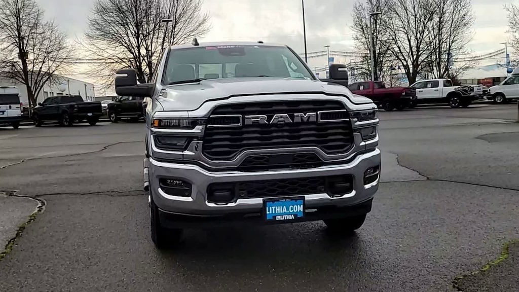 New 2026 Ram 2500 TRADESMAN CREW CAB 4X4 8' BOX Pickup