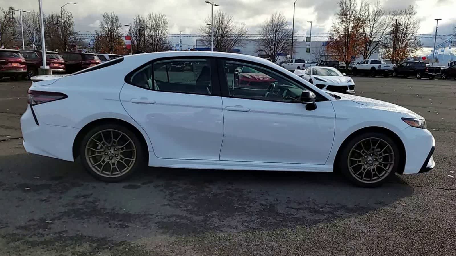 Thumbnail: 2023 Toyota Camry - 9