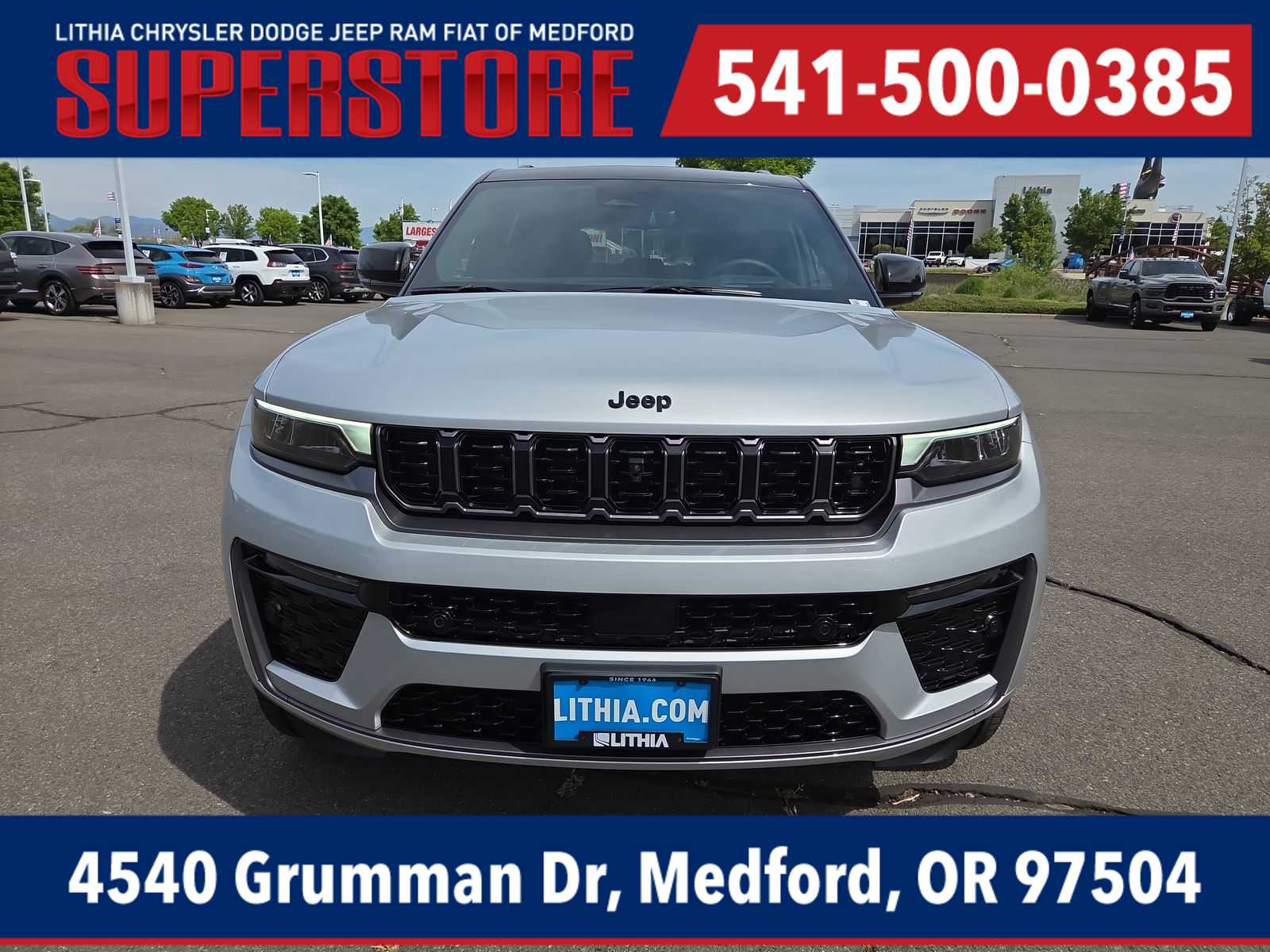 Thumbnail: 2026 Jeep Grand Cherokee - 14