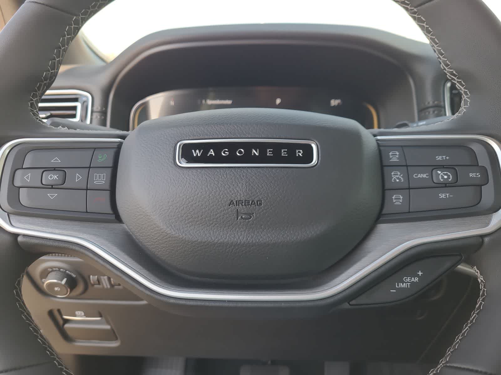 Thumbnail: 2025 Jeep Wagoneer - 23