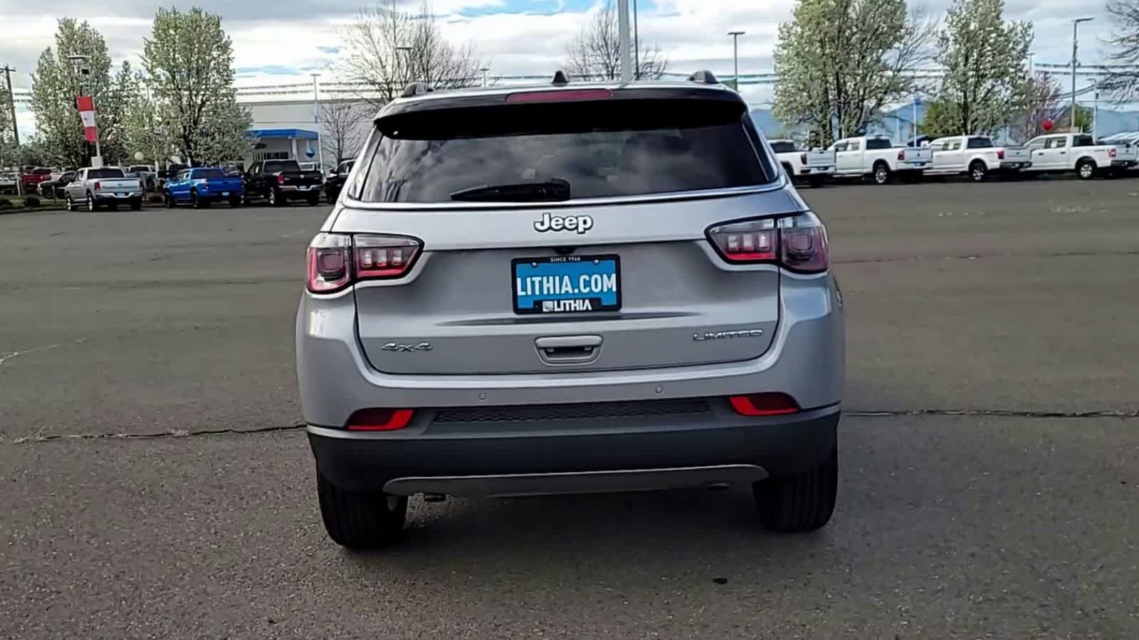 Thumbnail: 2024 Jeep Compass - 7