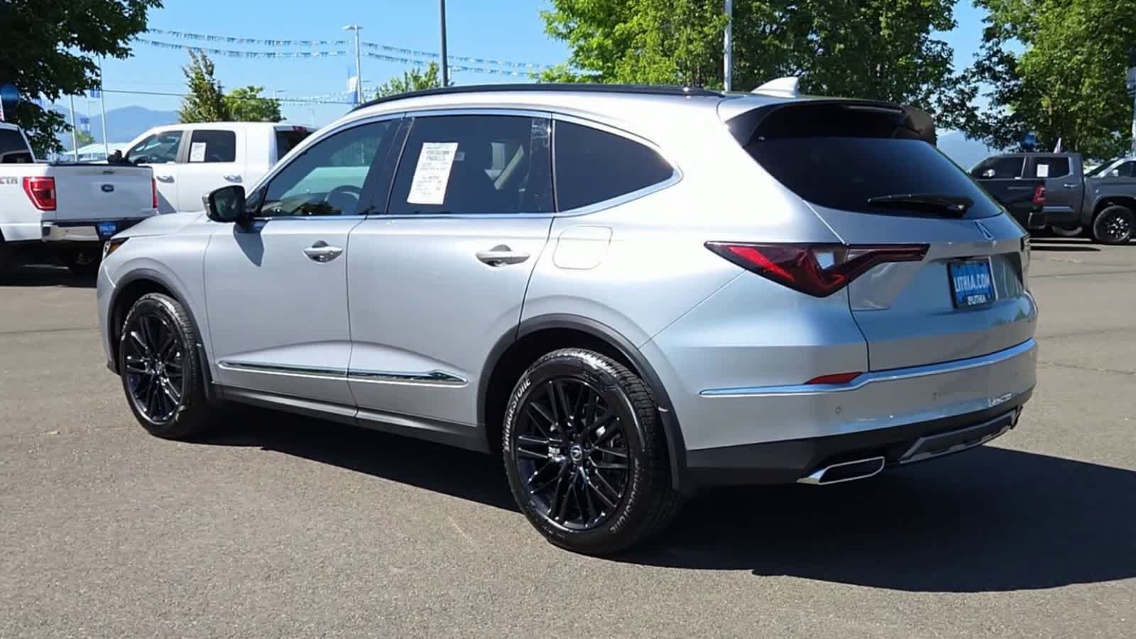 Thumbnail: 2025 Acura MDX - 6