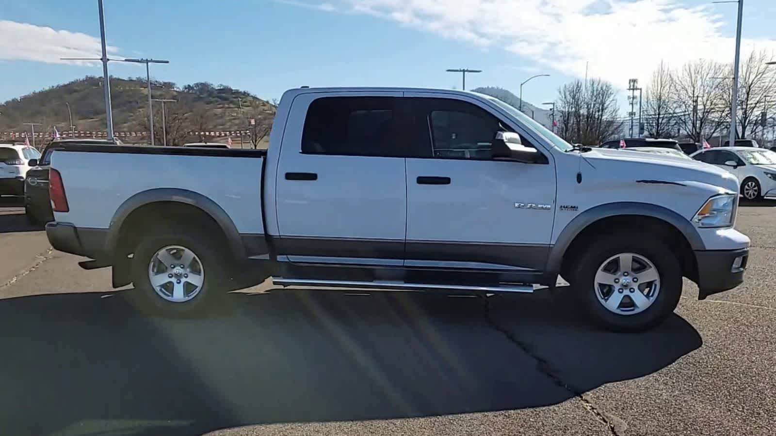 Thumbnail: 2010 Dodge Ram 1500 - 9