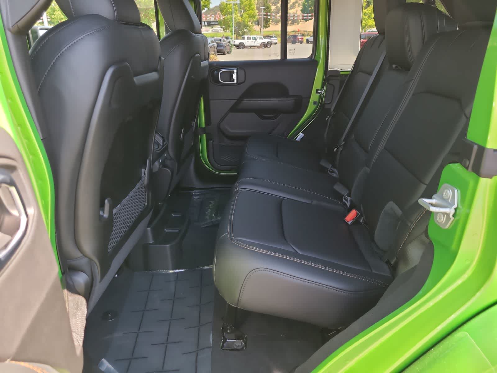 Thumbnail: 2025 Jeep Wrangler - 21