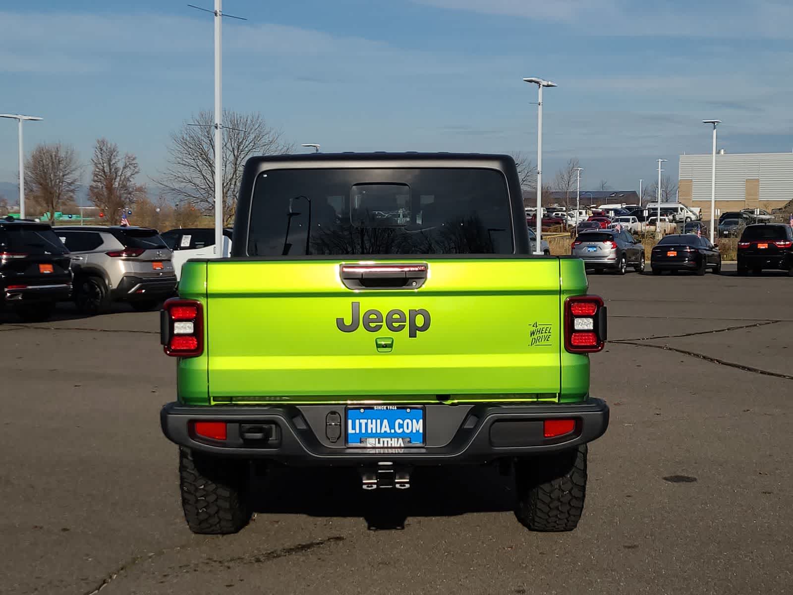 Thumbnail: 2026 Jeep Gladiator - 13