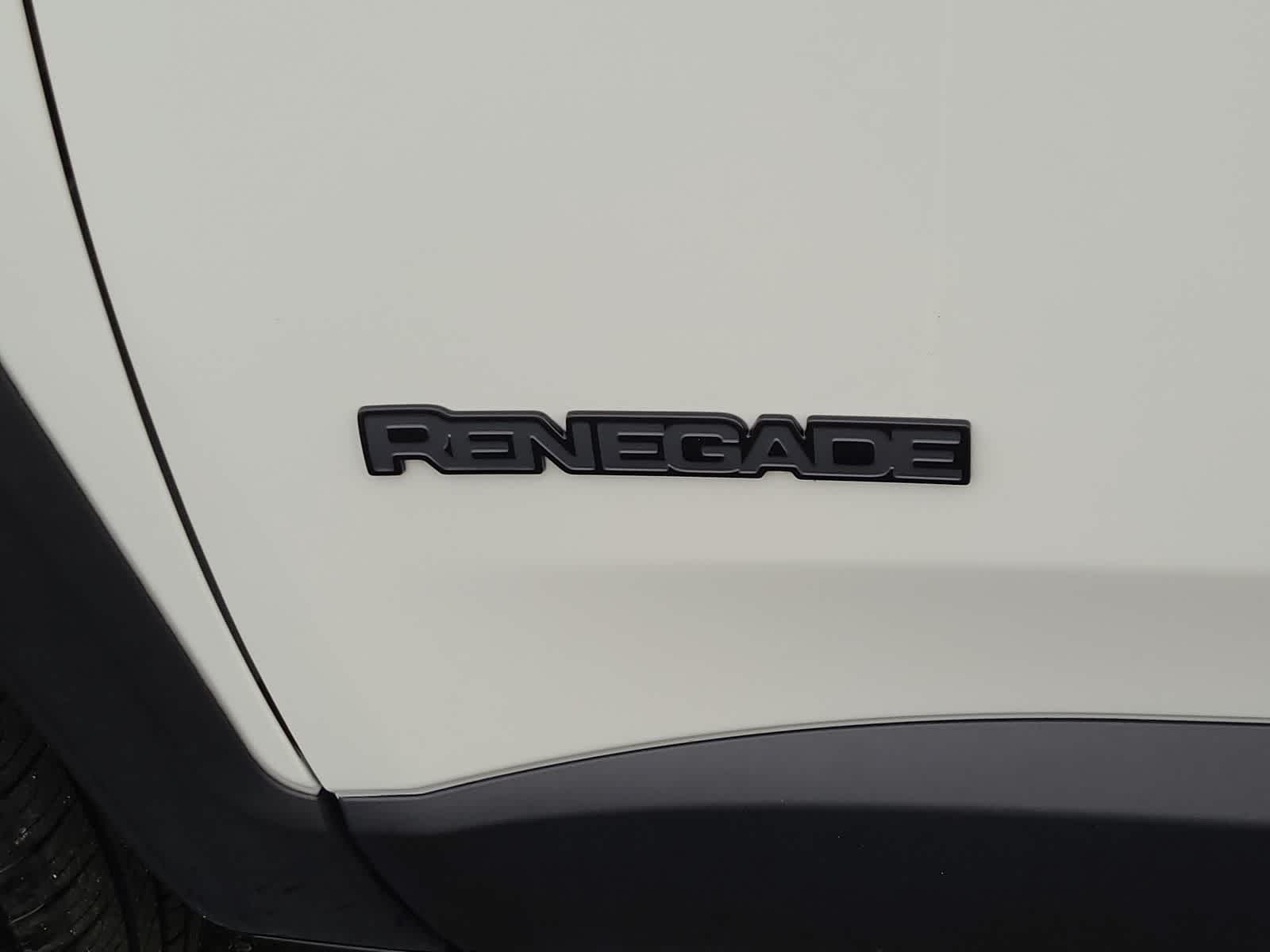 Thumbnail: 2023 Jeep Renegade - 15