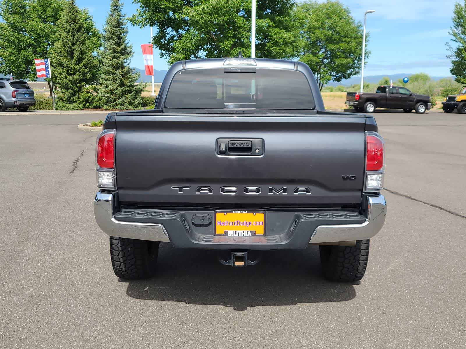 2022 Toyota Tacoma TRD Off-Road 13