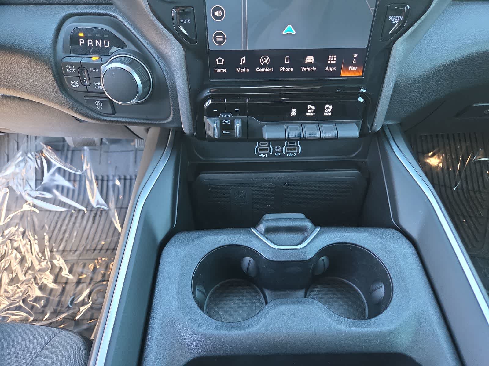 Thumbnail: 2025 RAM 1500 - 24