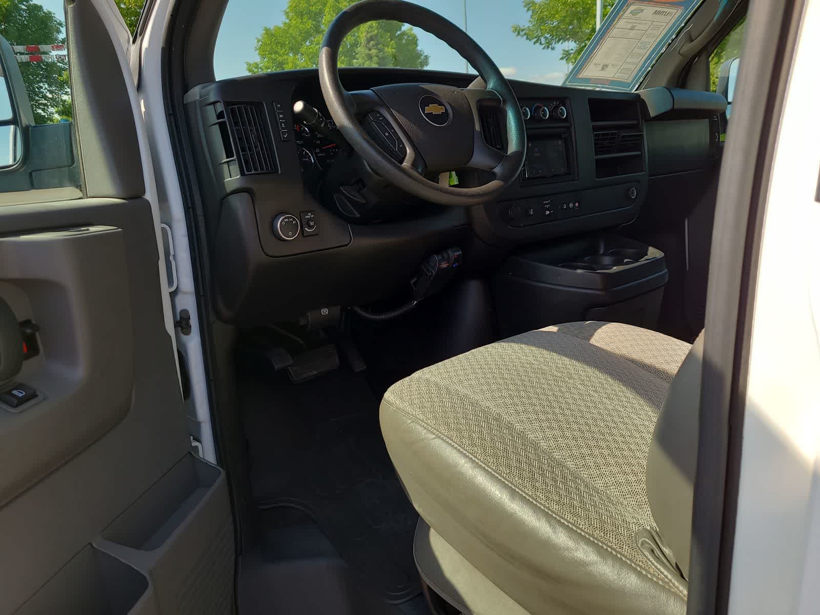 Thumbnail: 2013 Chevrolet Express - 10
