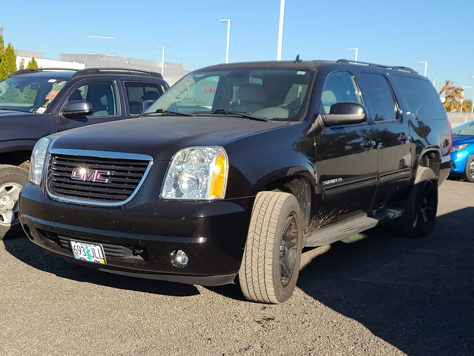 2013 GMC Yukon XL SLT -
                Medford, OR