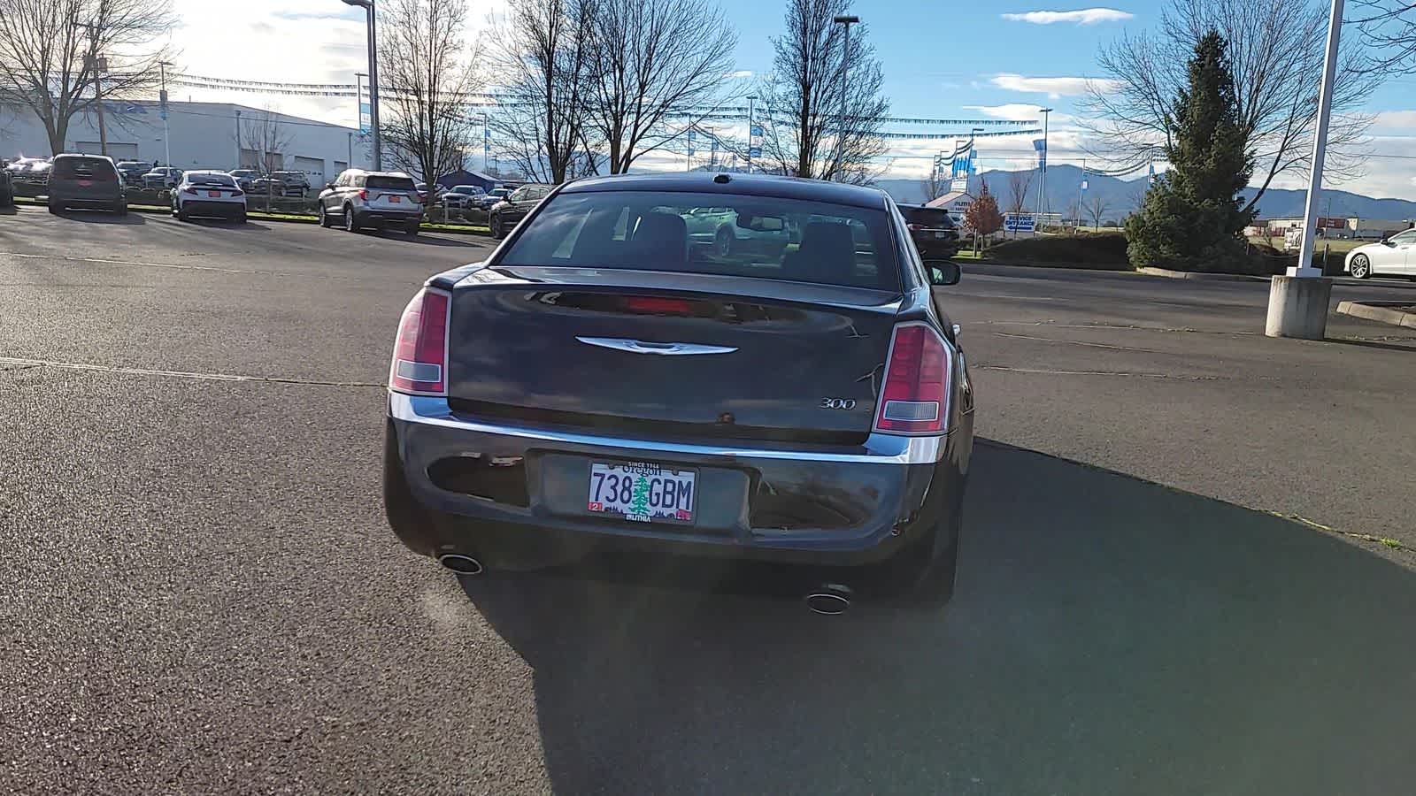 Thumbnail: 2012 Chrysler 300 - 7