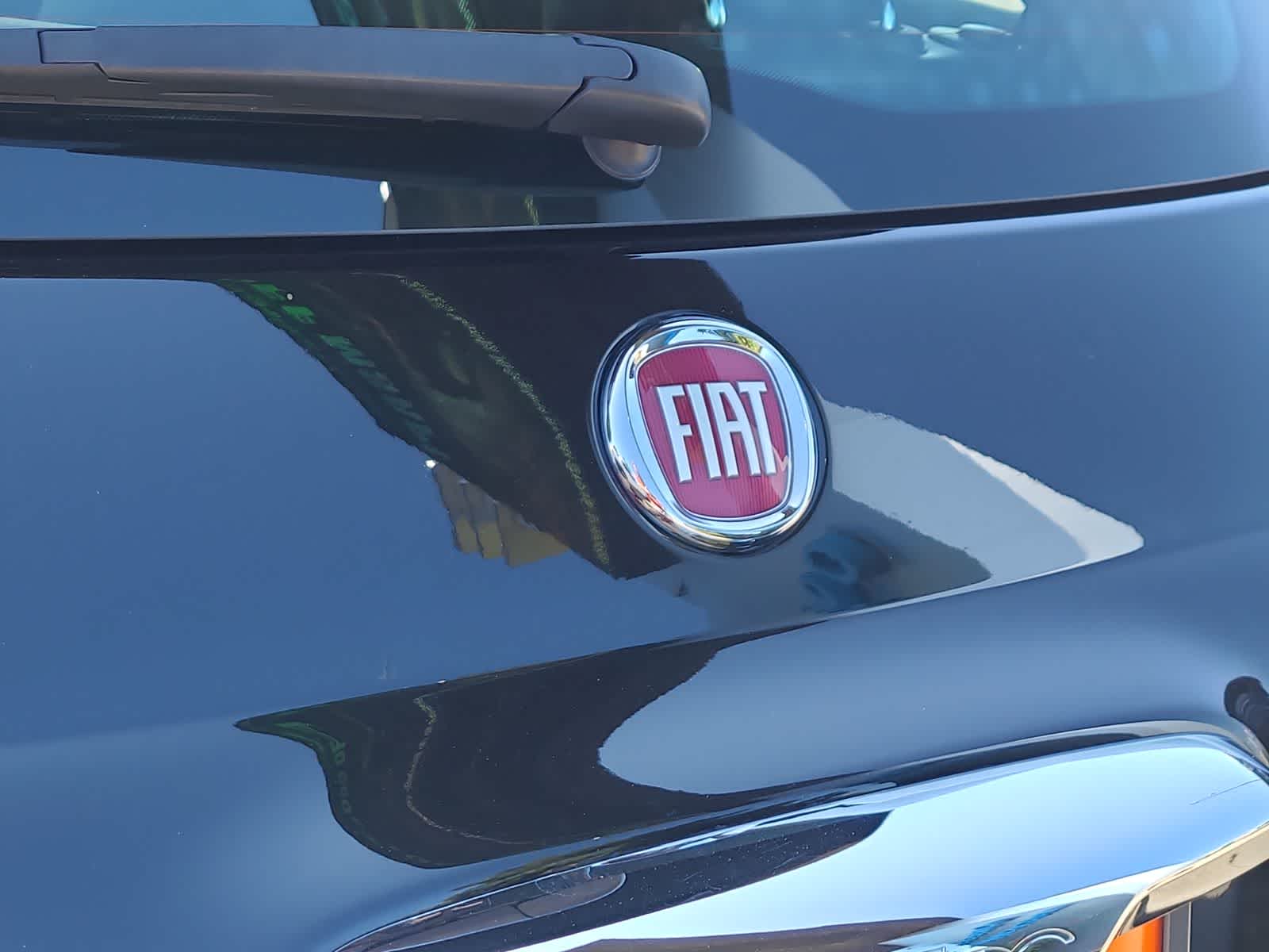 Thumbnail: 2019 Fiat 500e - 15