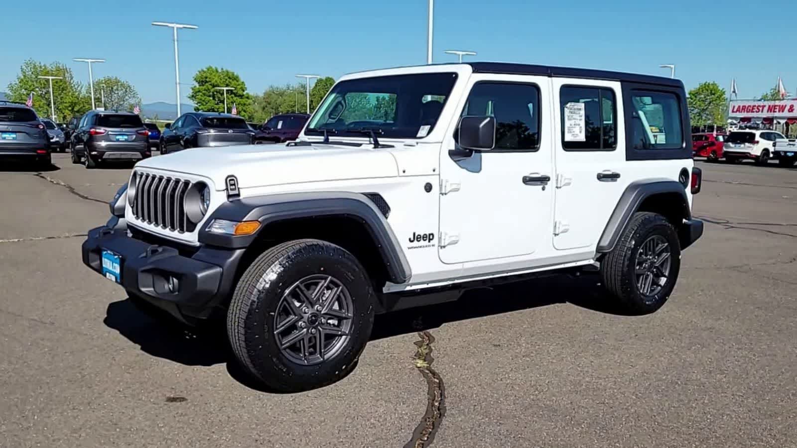 Thumbnail: 2026 Jeep Wrangler - 4
