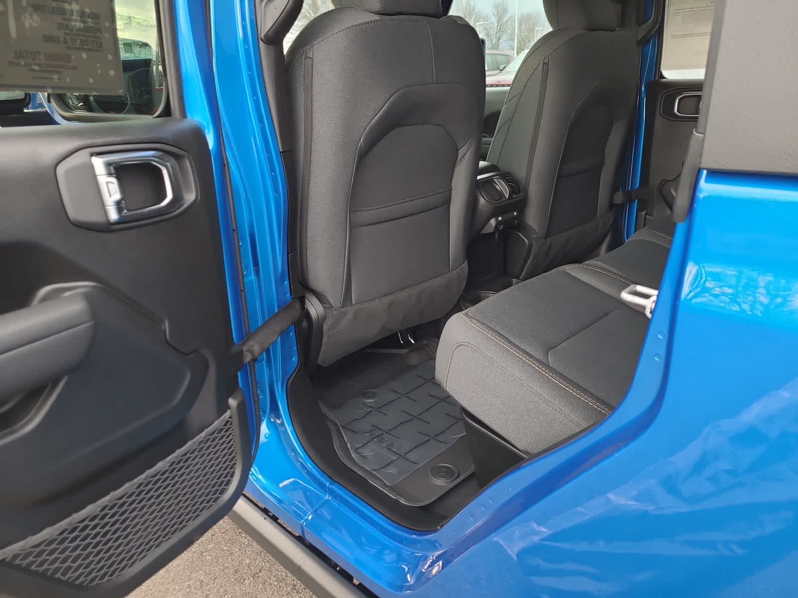 Thumbnail: 2026 Jeep Gladiator - 20