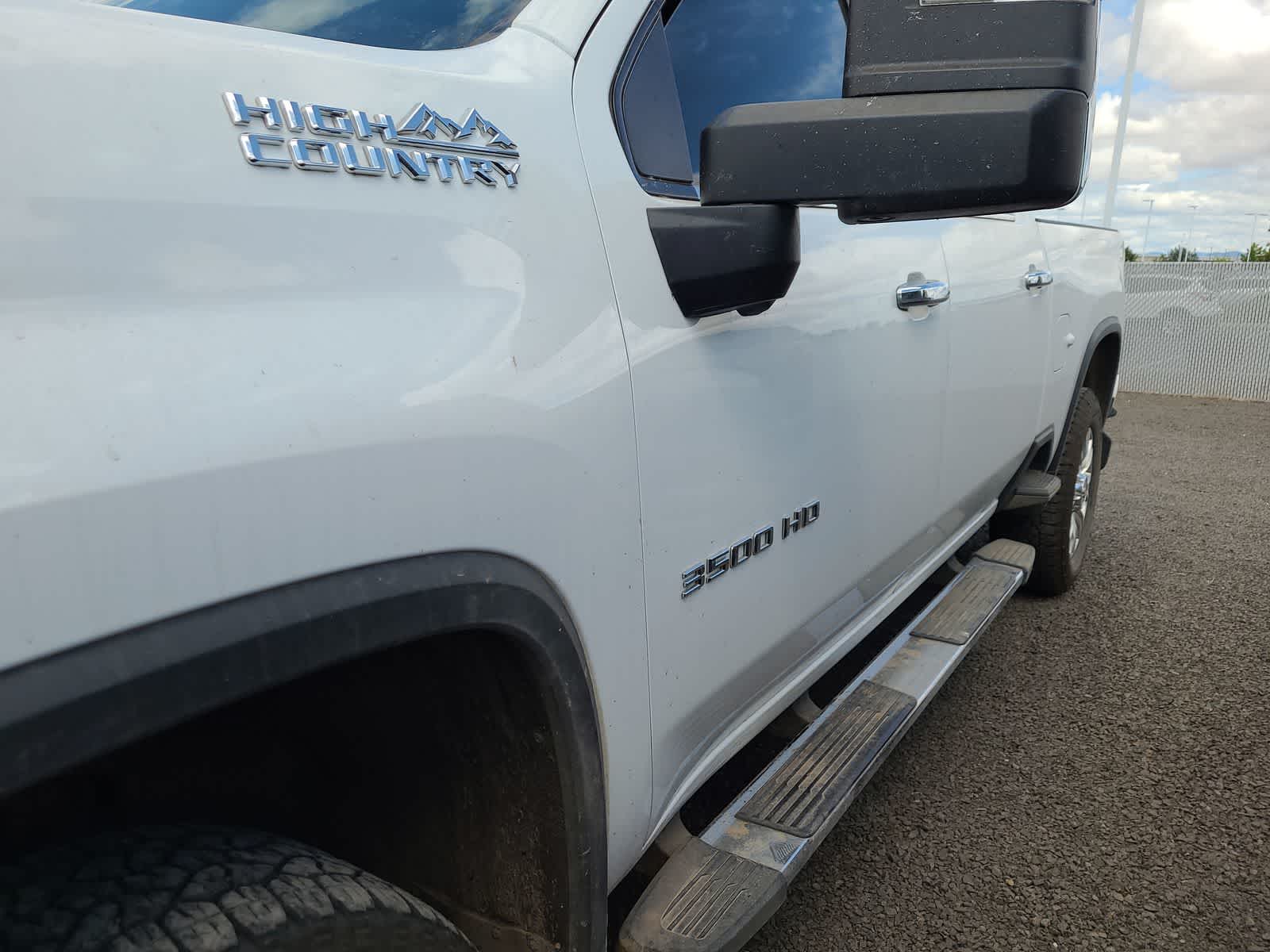 Thumbnail: 2022 Chevrolet Silverado 3500 - 2