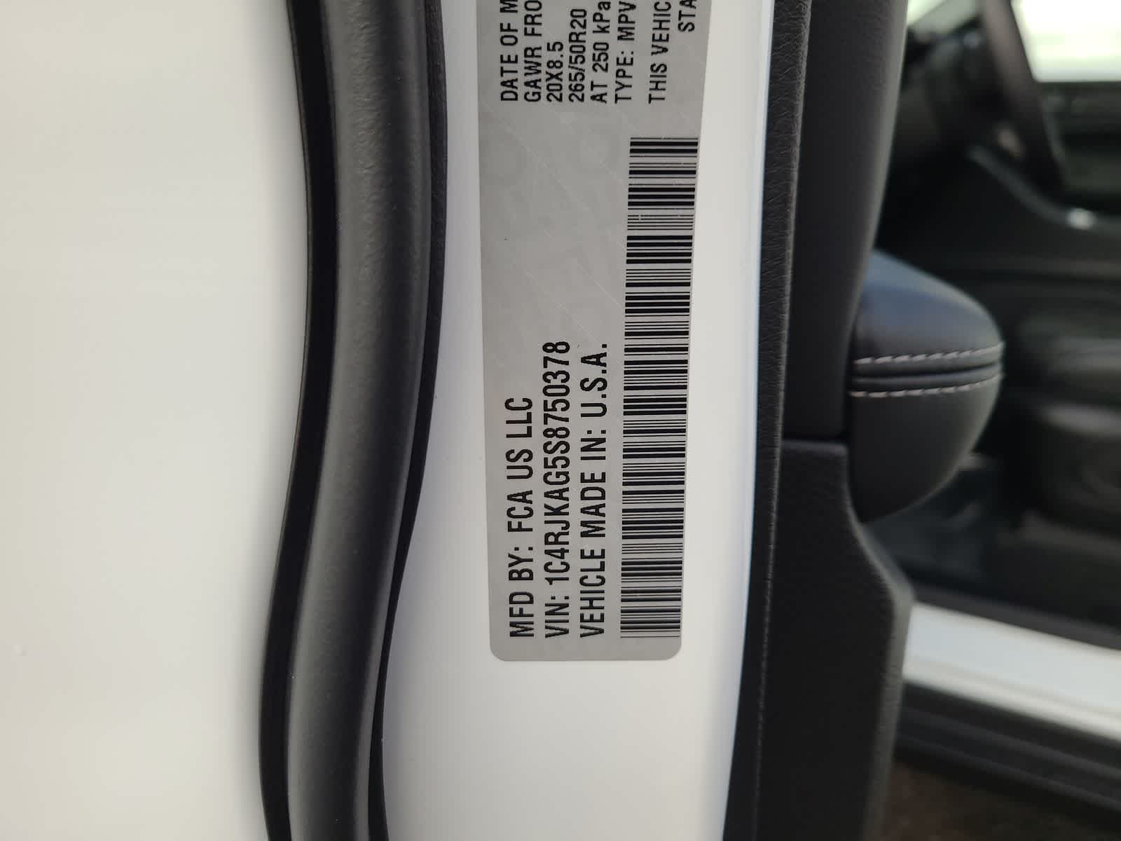 Thumbnail: 2025 Jeep Grand Cherokee - 29