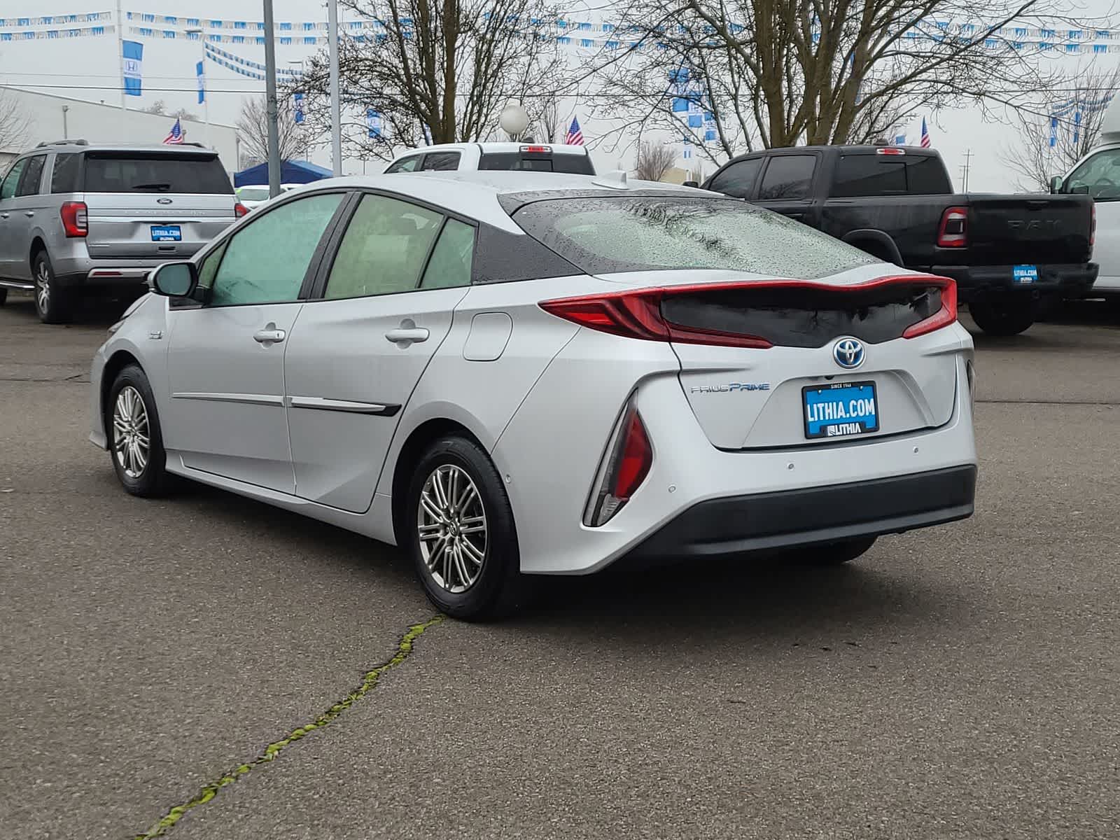 Thumbnail: 2019 Toyota Prius Prime - 12