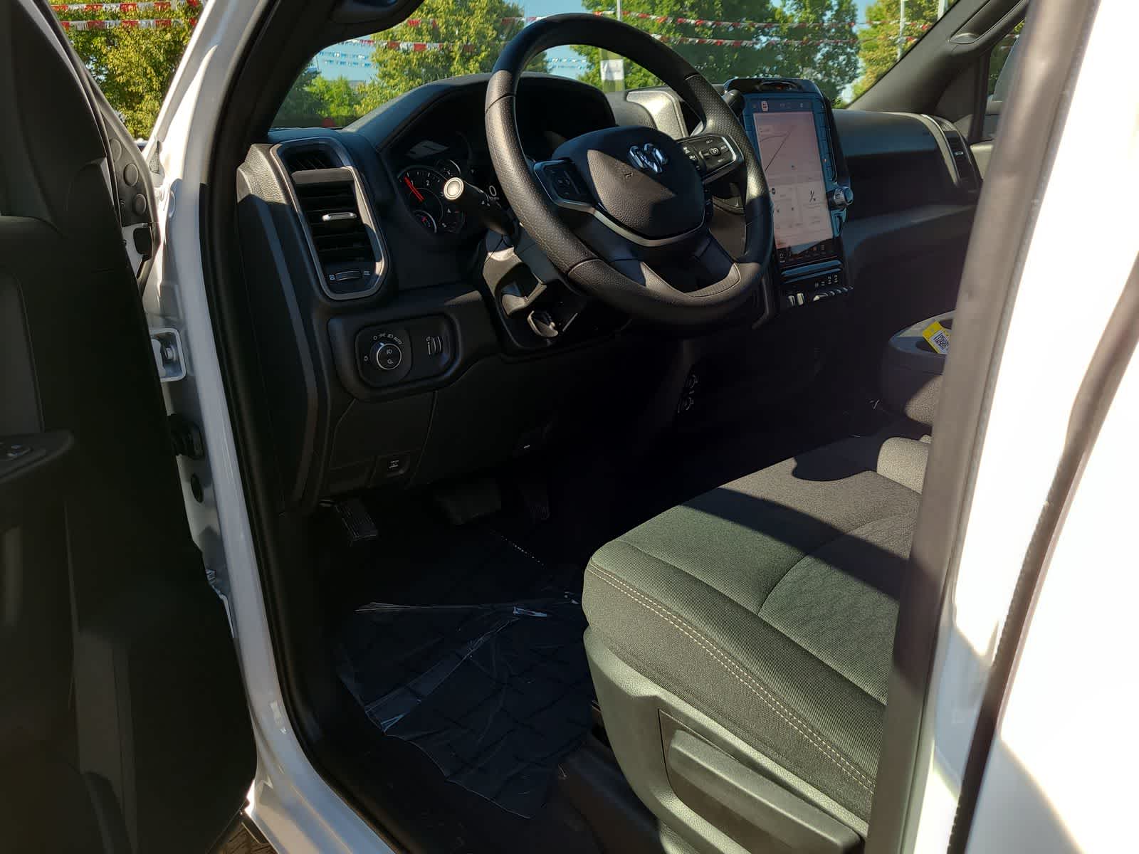 Thumbnail: 2025 RAM 3500 - 10