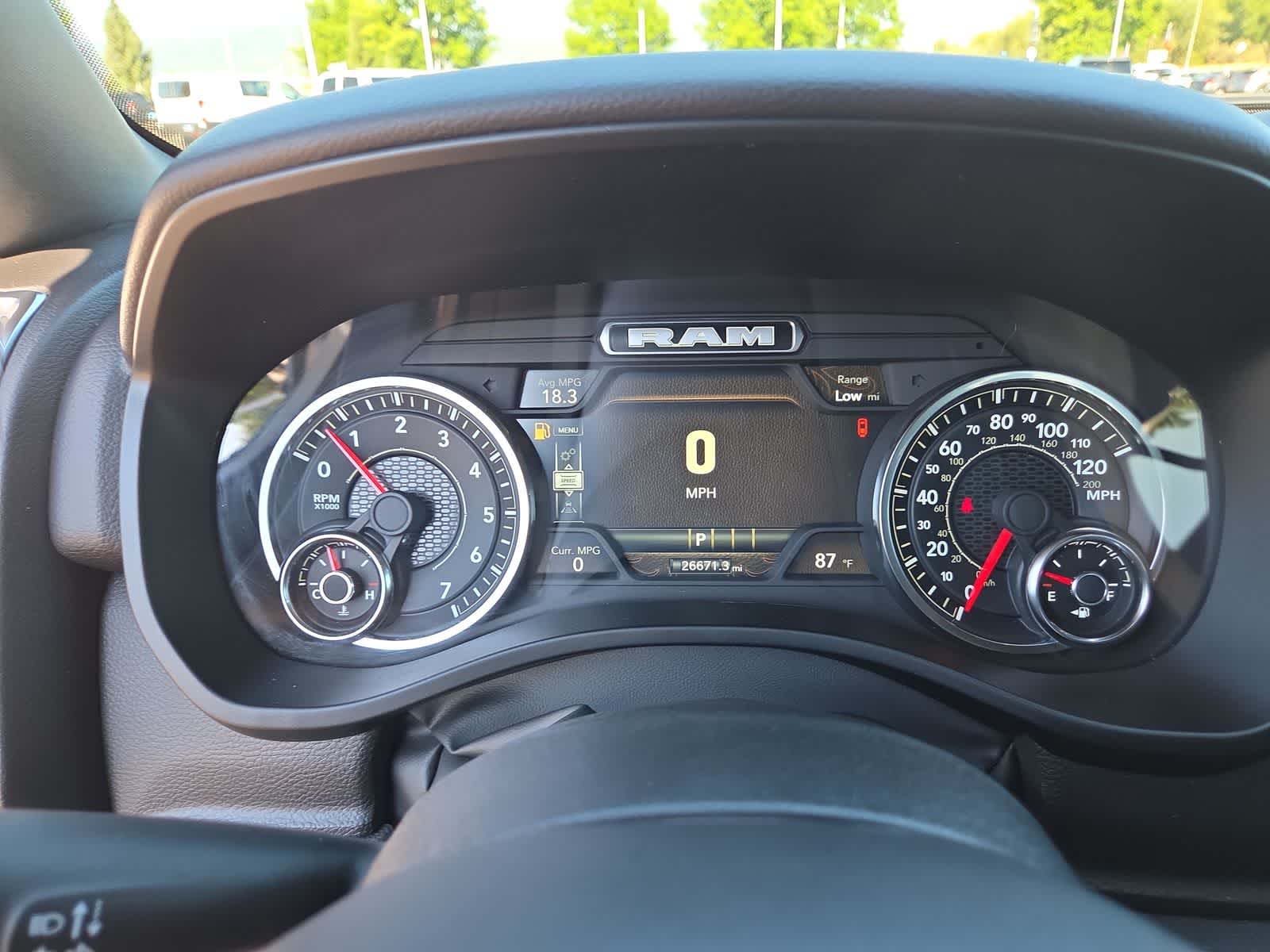 Thumbnail: 2025 RAM 1500 - 25