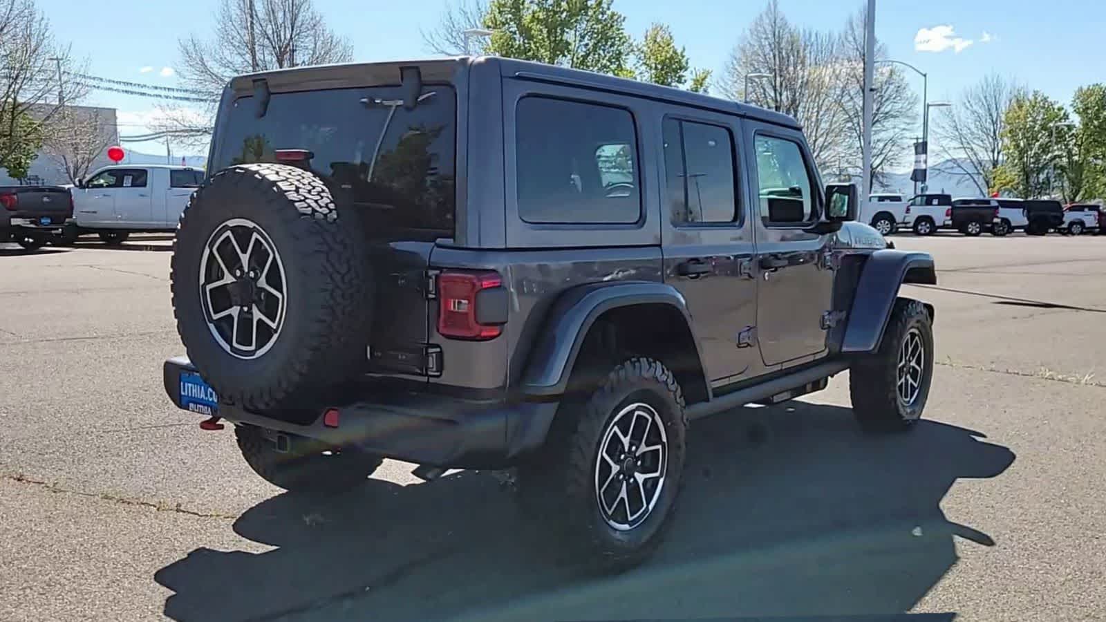 Thumbnail: 2026 Jeep Wrangler - 8