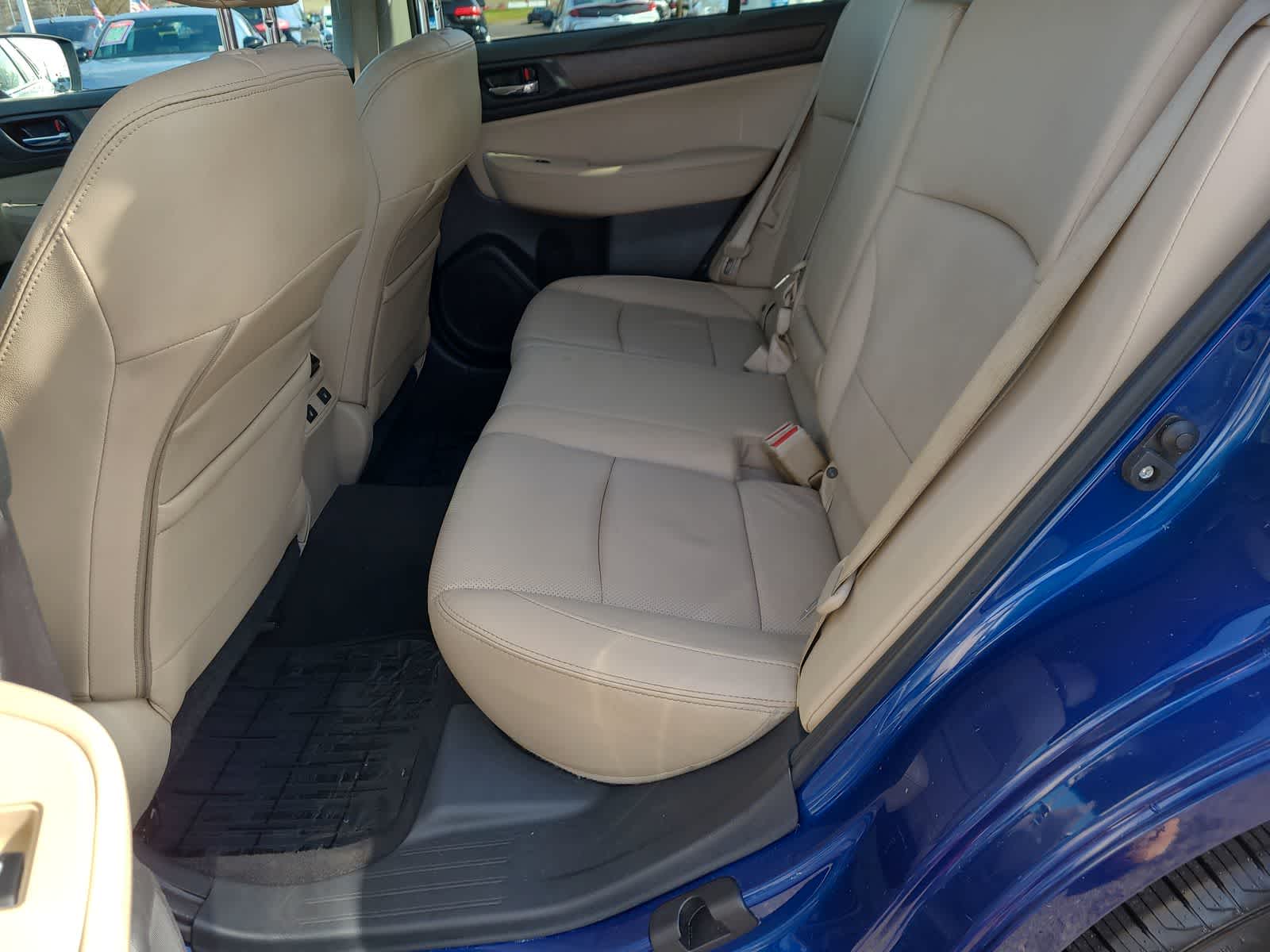 Thumbnail: 2016 Subaru Outback - 21