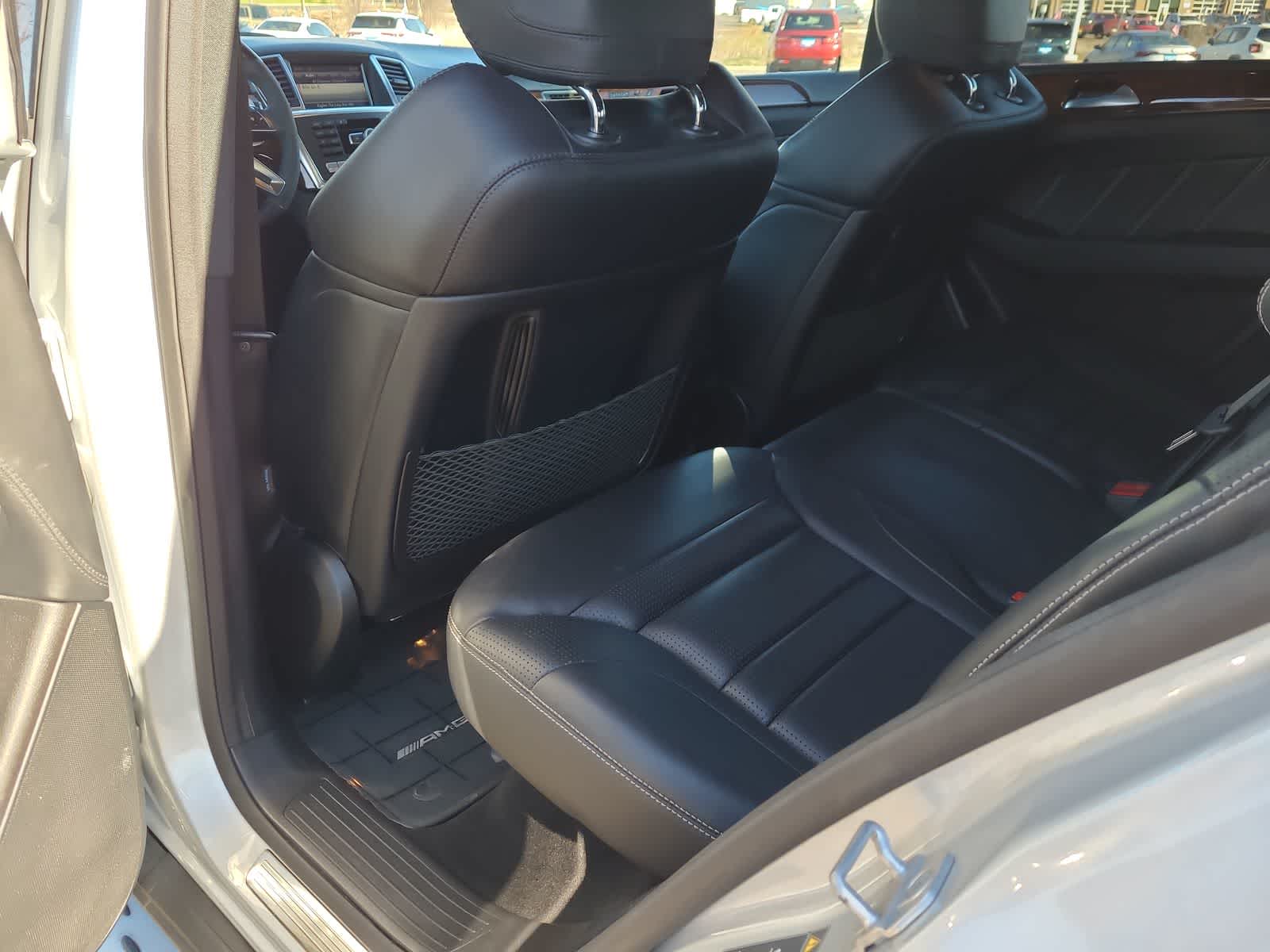 Thumbnail: 2013 Mercedes-Benz M-Class - 20